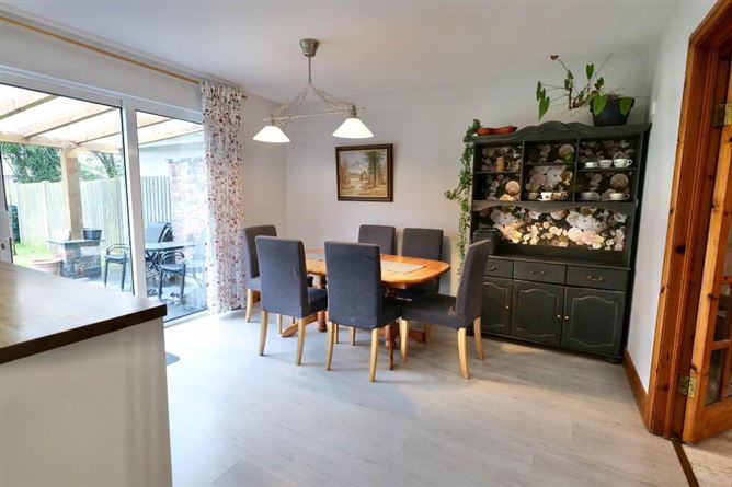 31 Chapel Close, Newcastle West, Limerick