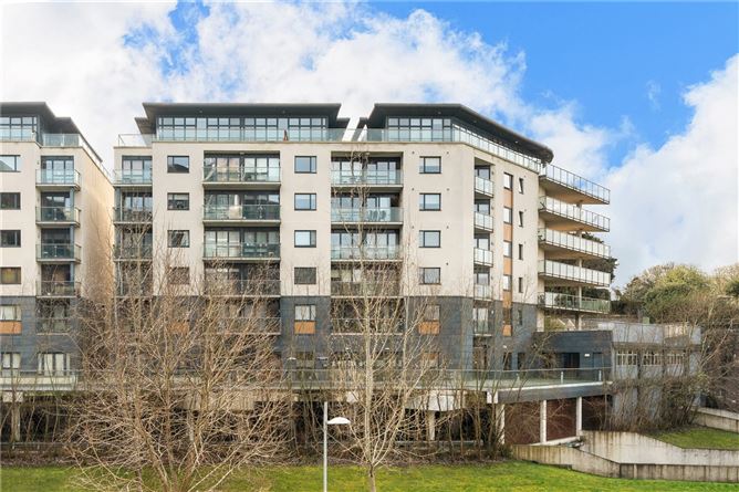 2 The Telford, Heuston South Quarter, Saint John's Road West, Dublin 8