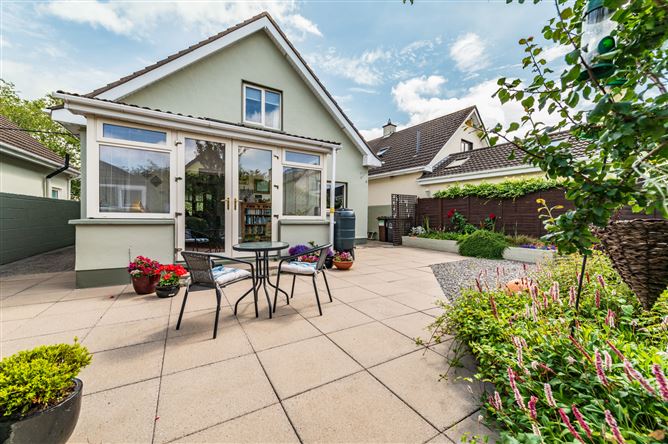 https://photos-a.propertyimages.ie/media/9/3/6/5013639/c5ffb5b4-a10a-4509-9828-a015f7e49003_l.jpg