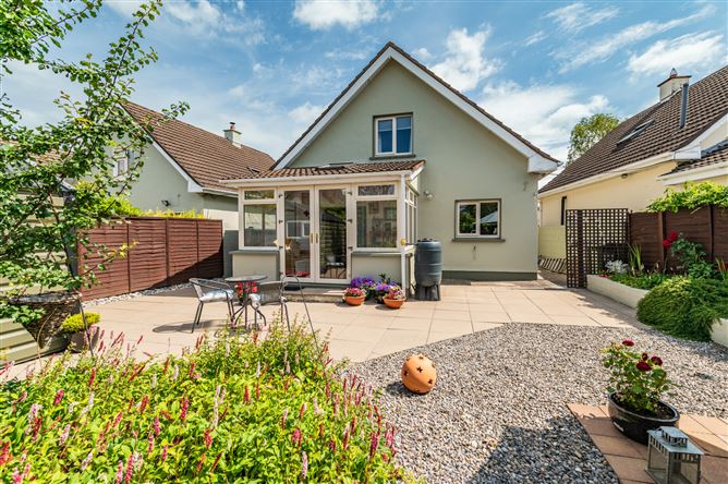 https://photos-a.propertyimages.ie/media/9/3/6/5013639/c5ffb5b4-a10a-4509-9828-a015f7e49003_l.jpg