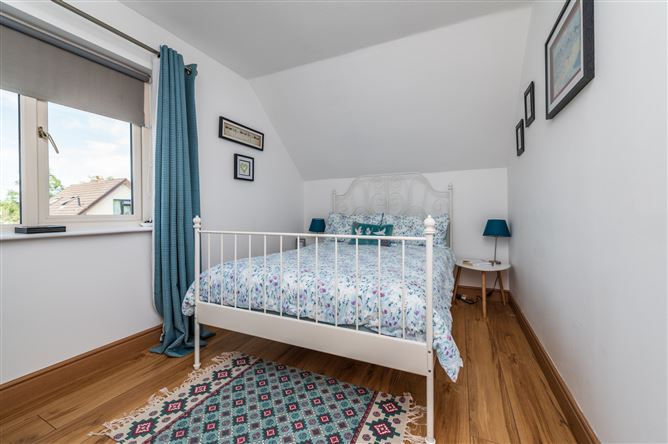 https://photos-a.propertyimages.ie/media/9/3/6/5013639/c5ffb5b4-a10a-4509-9828-a015f7e49003_l.jpg