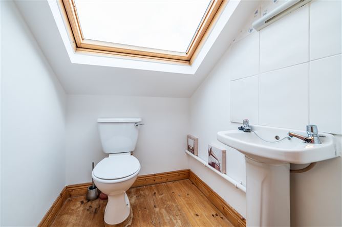 Photo 21 of 31 — 5 Alderwood Court, Naas, Co. Kildare