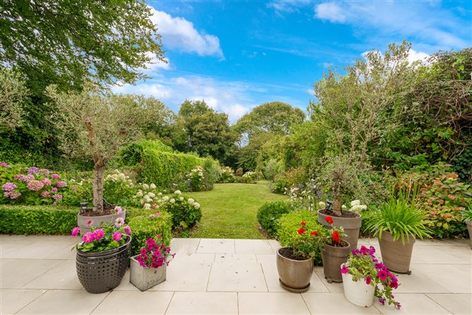 23 Glenamuck Cottages, Carrickmines, Dublin 18