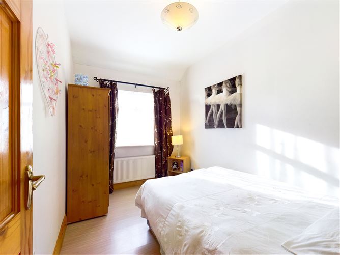26 St. Mary's Avenue, Urlingford, Co. Kilkenny