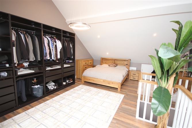 13 Shackleton Glen, Lucan, Dublin