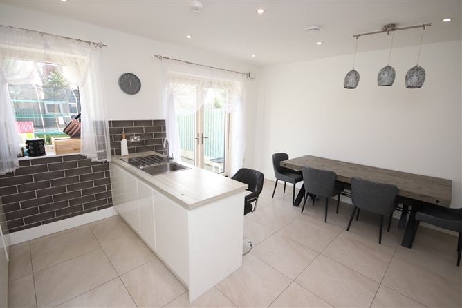 13 Shackleton Glen, Lucan, Dublin