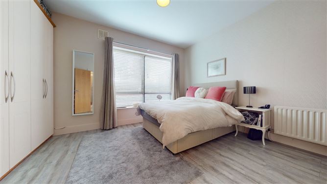 107 East Courtyard, Tullyvale, Cabinteely, Dublin 18