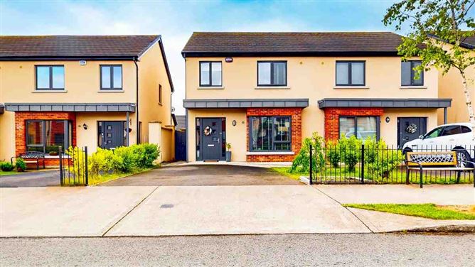 24 Rathangan Manor, Rathangan, Kildare