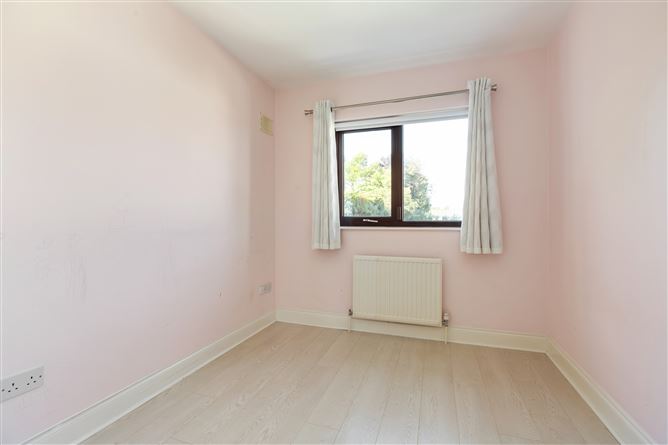 15 Cloister Grove, Blackrock, County Dublin