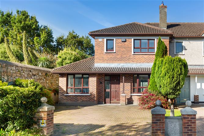 15 Cloister Grove, Blackrock, County Dublin