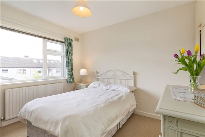 28 Grange Crescent, Dun Laoghaire, County Dublin