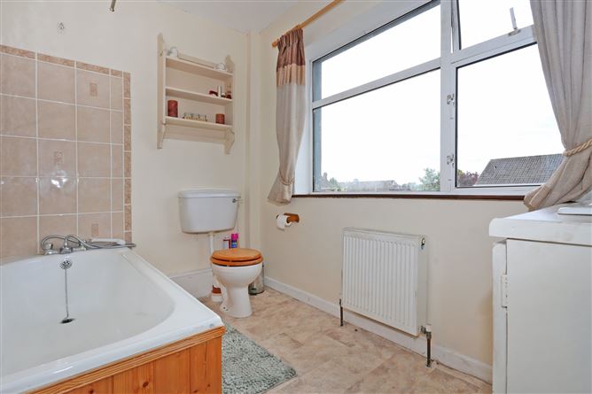 20 Raheen Gardens, Raheen, Limerick