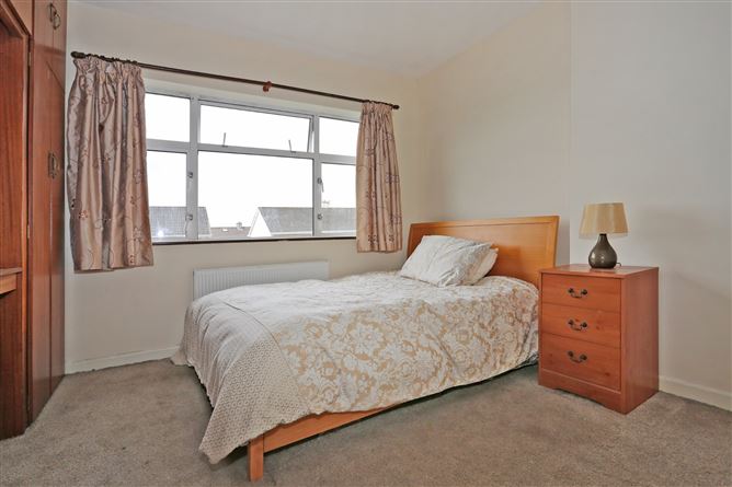 20 Raheen Gardens, Raheen, Limerick