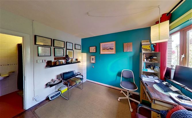 17 Assumpta Park, Shankill, Dublin 18