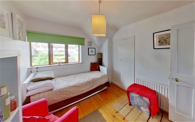 17 Assumpta Park, Shankill, Dublin 18