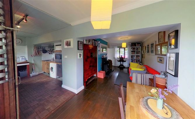 17 Assumpta Park, Shankill, Dublin 18