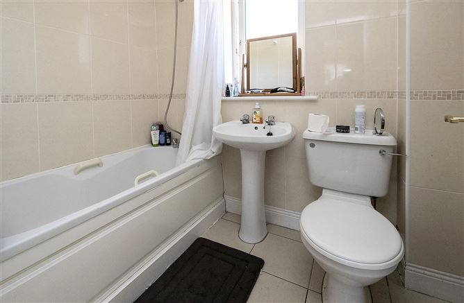 13 Cluain na Greine, Abbeyside, Dungarvan, Co. Waterford
