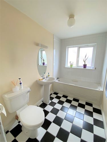 1 Weighbridge, Camp Street , Oughterard, Galway