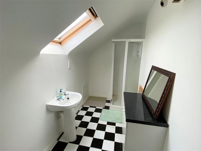 1 Weighbridge, Camp Street , Oughterard, Galway