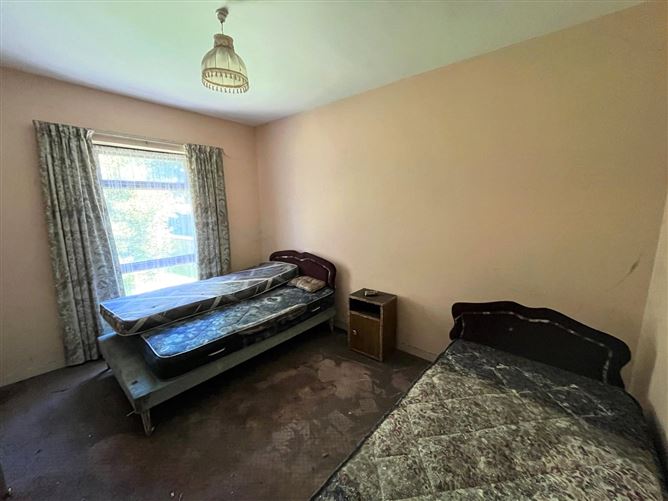 "Rose Villa", Fossa, Killarney, Co. Kerry