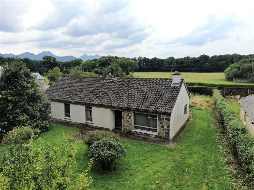 "Rose Villa", Fossa, Killarney, Co. Kerry