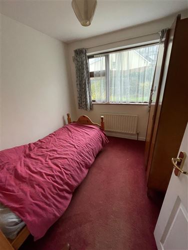 14 Cloonarkin Drive, Oranmore, Galway