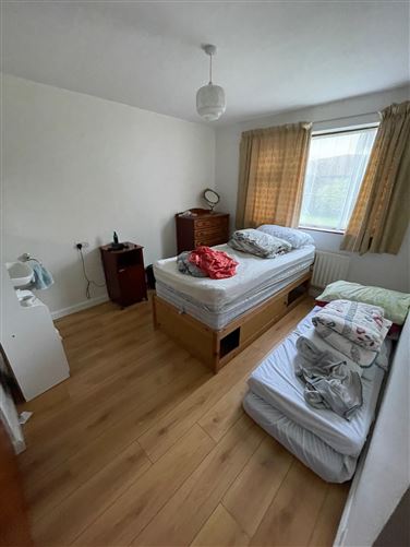 14 Cloonarkin Drive, Oranmore, Galway