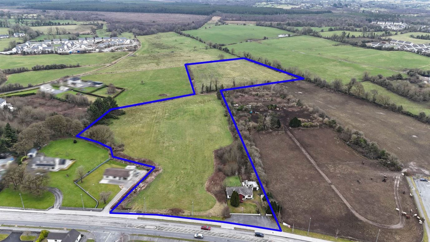 Residence On C. 10 Acres, Monksland, Athlone, County Roscommon