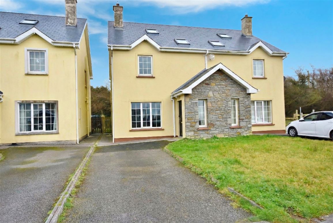 69 Sli Na Spiere, Listowel, Co. Kerry