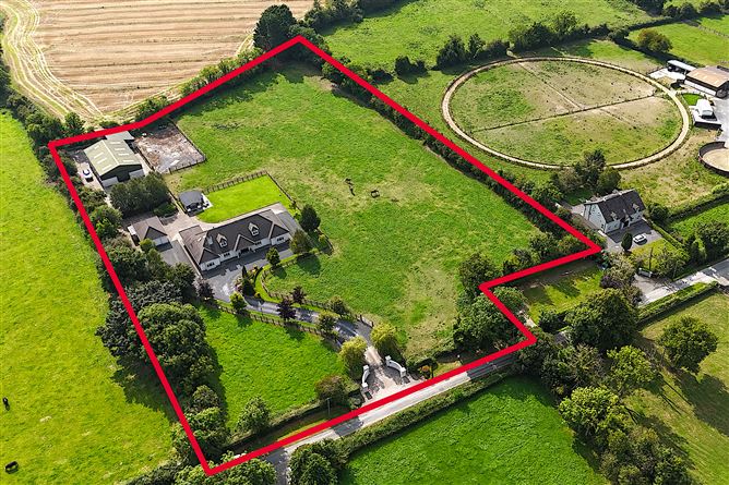 https://photos-a.propertyimages.ie/media/9/3/8/4998839/ca8144e1-3b2a-480e-bab9-e9af036ce3ea_l.jpg