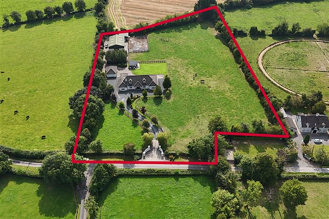 https://photos-a.propertyimages.ie/media/9/3/8/4998839/ca8144e1-3b2a-480e-bab9-e9af036ce3ea_l.jpg