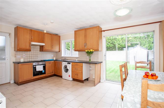 Photo 3 of 21 — 3 Meadowbrook Court, Maynooth , Maynooth, Kildare