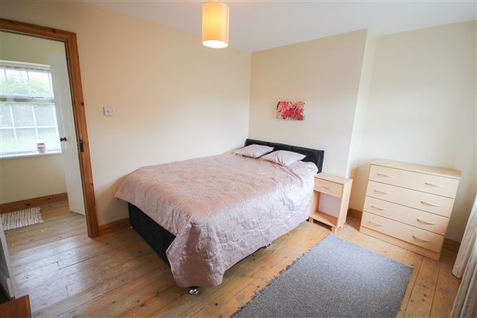 44 Parkmore , Baltinglass, Wicklow