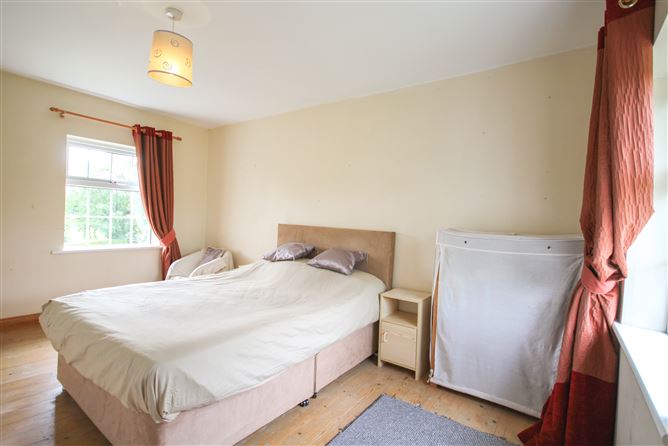 44 Parkmore , Baltinglass, Wicklow