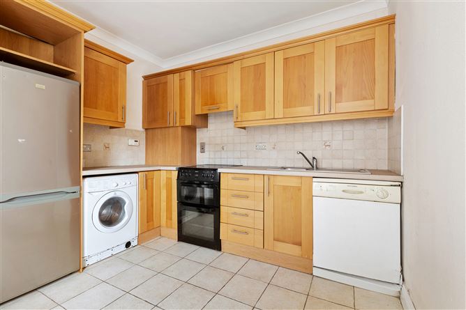 6 Clyde House, Ballsbridge Court, Serpentine Ave, Ballsbridge, Dublin 4