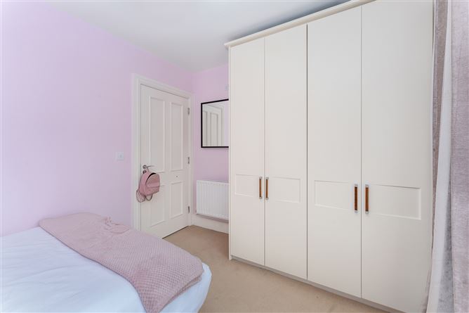 104 Ballintyre Meadows, Ballinteer,   Dublin 16
