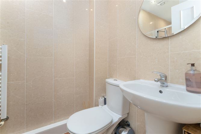 104 Ballintyre Meadows, Ballinteer,   Dublin 16
