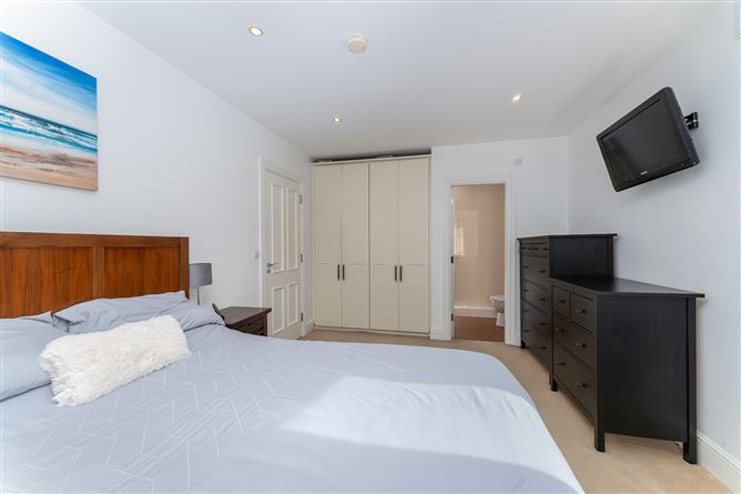 104 Ballintyre Meadows, Ballinteer,   Dublin 16