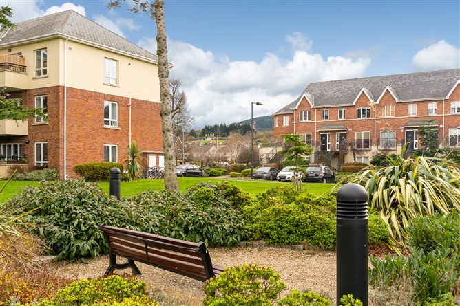 104 Ballintyre Meadows, Ballinteer,   Dublin 16