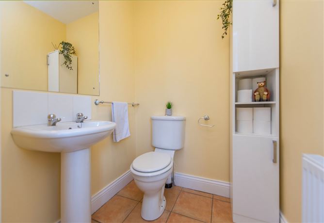 19 Clybaun Court, Clybaun Road, Knocknacarra, Co. Galway