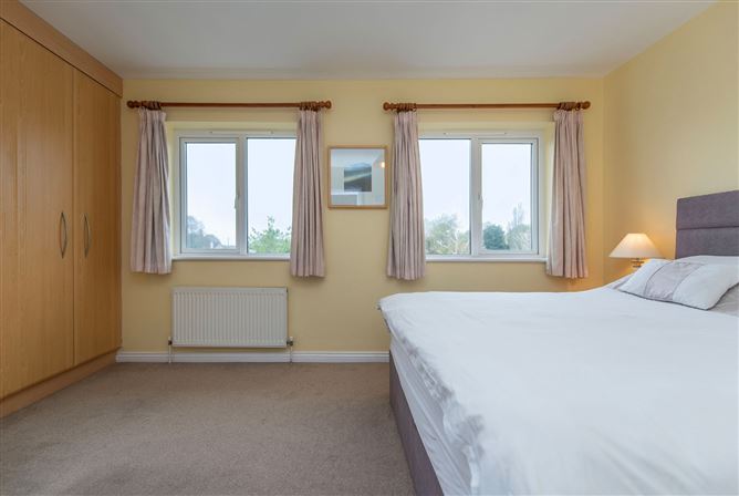 19 Clybaun Court, Clybaun Road, Knocknacarra, Co. Galway