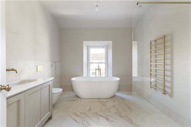 https://photos-a.propertyimages.ie/media/9/3/9/4908939/a48109cc-3ecd-4e2b-9d41-8b10a4978ea6_l.jpg