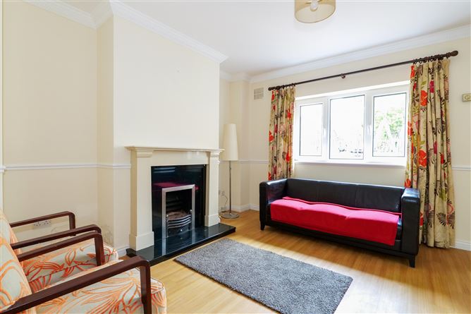 18 Glenmore, College Road, Galway