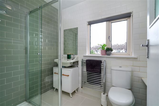544 Collins Avenue West, Whitehall, Dublin 9