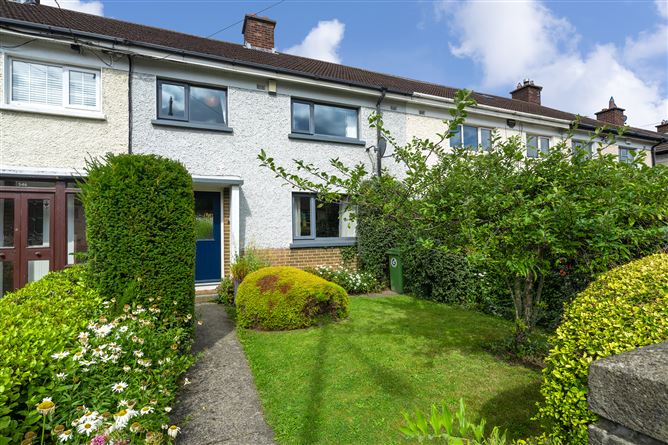 544 Collins Avenue West, Whitehall, Dublin 9