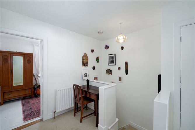 544 Collins Avenue West, Whitehall, Dublin 9
