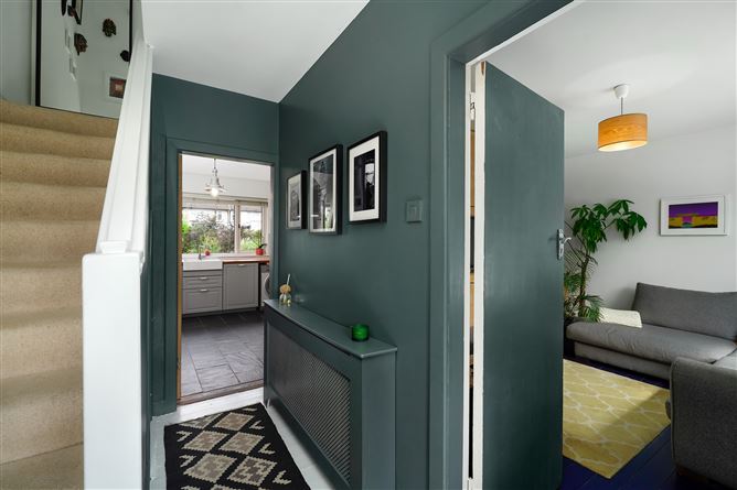 544 Collins Avenue West, Whitehall, Dublin 9