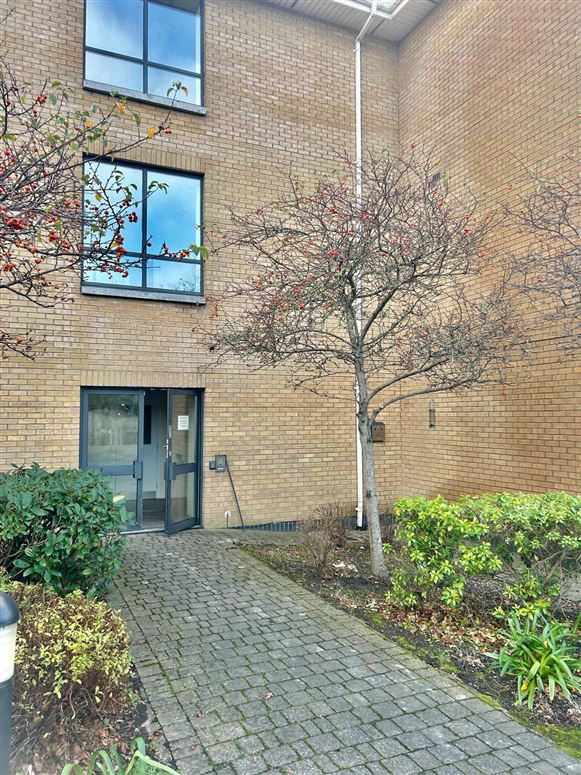 8 Newland Court , Artane, Dublin 5