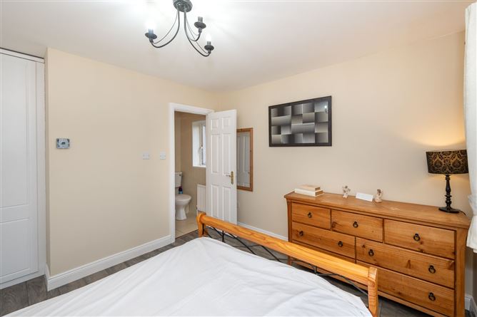 8 The View, Priory Court, Watergrasshill, Cork