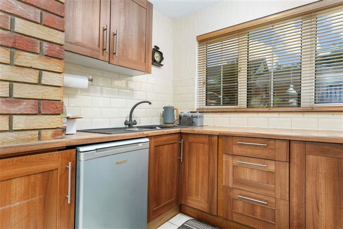 10 Tymon Grove, Old Bawn, Dublin 24